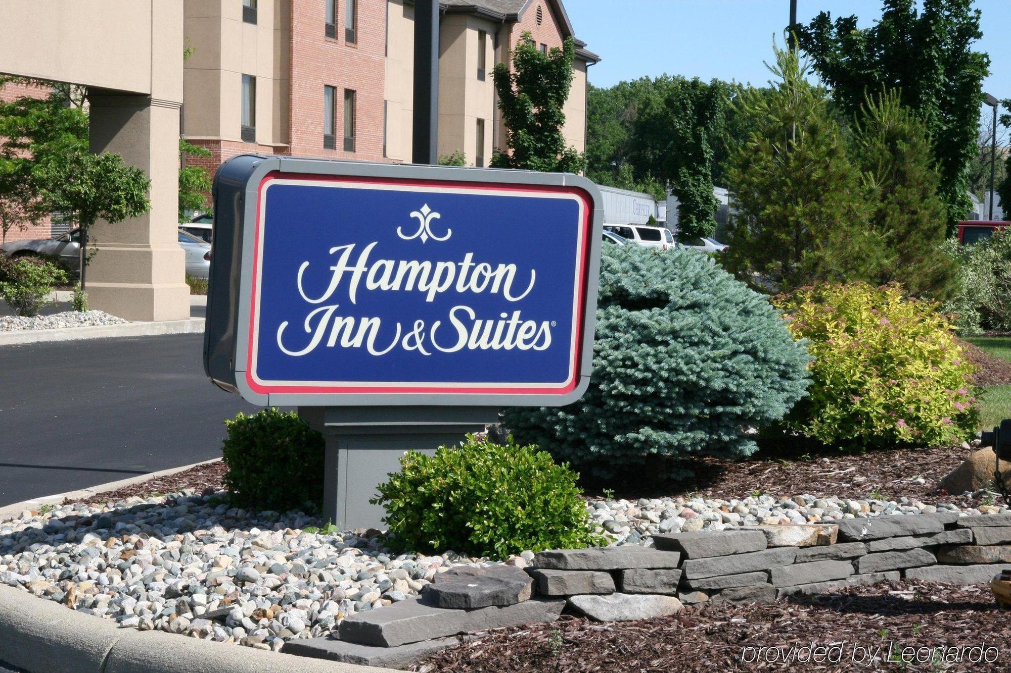 Comfort Inn & Suites Toledo Exterior photo